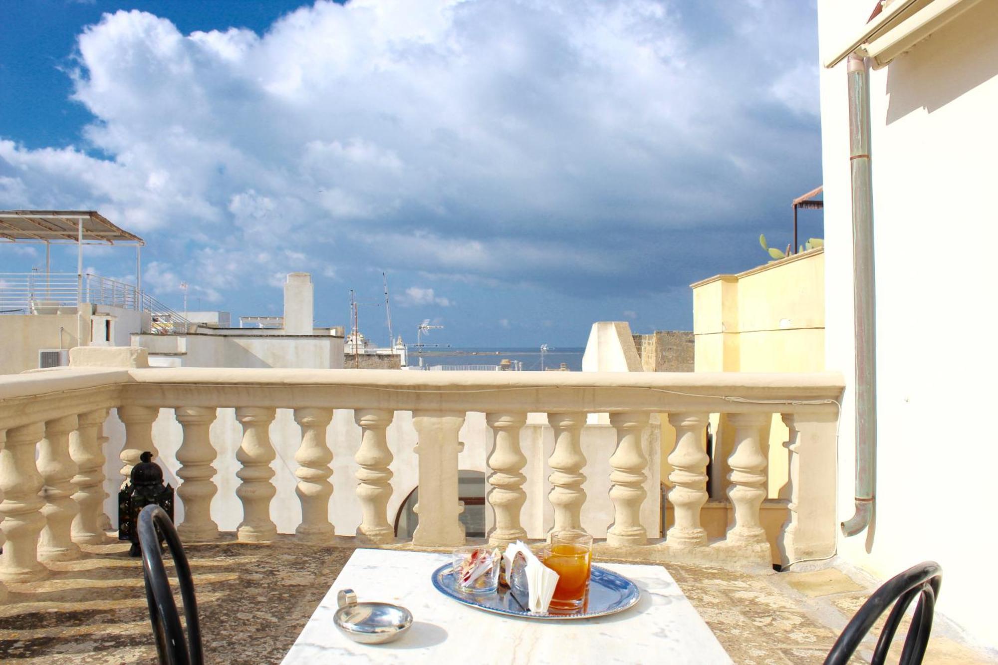 Bed and Breakfast Palazzo Senape De Pace Gallipoli Exterior foto