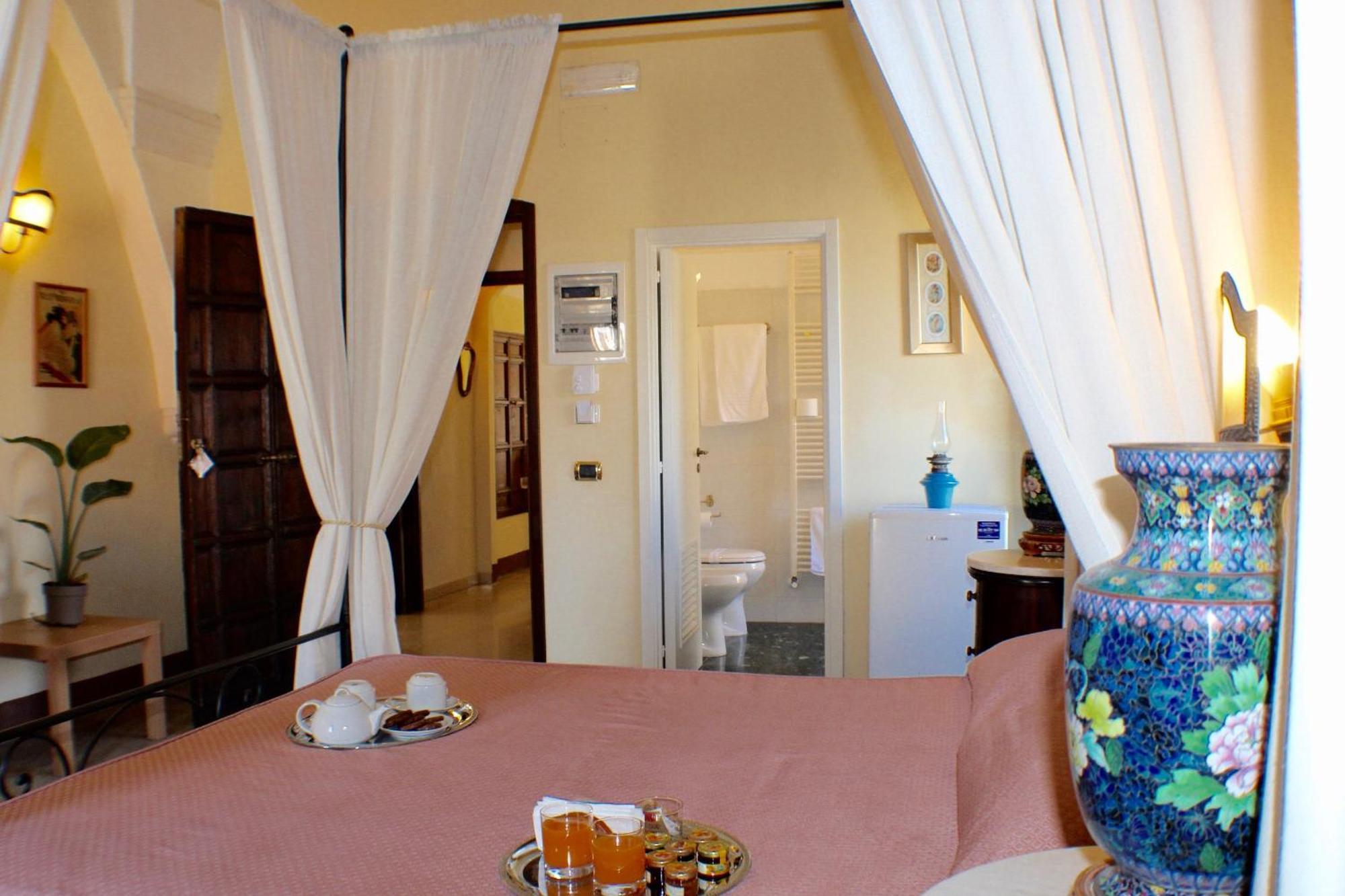 Bed and Breakfast Palazzo Senape De Pace Gallipoli Exterior foto